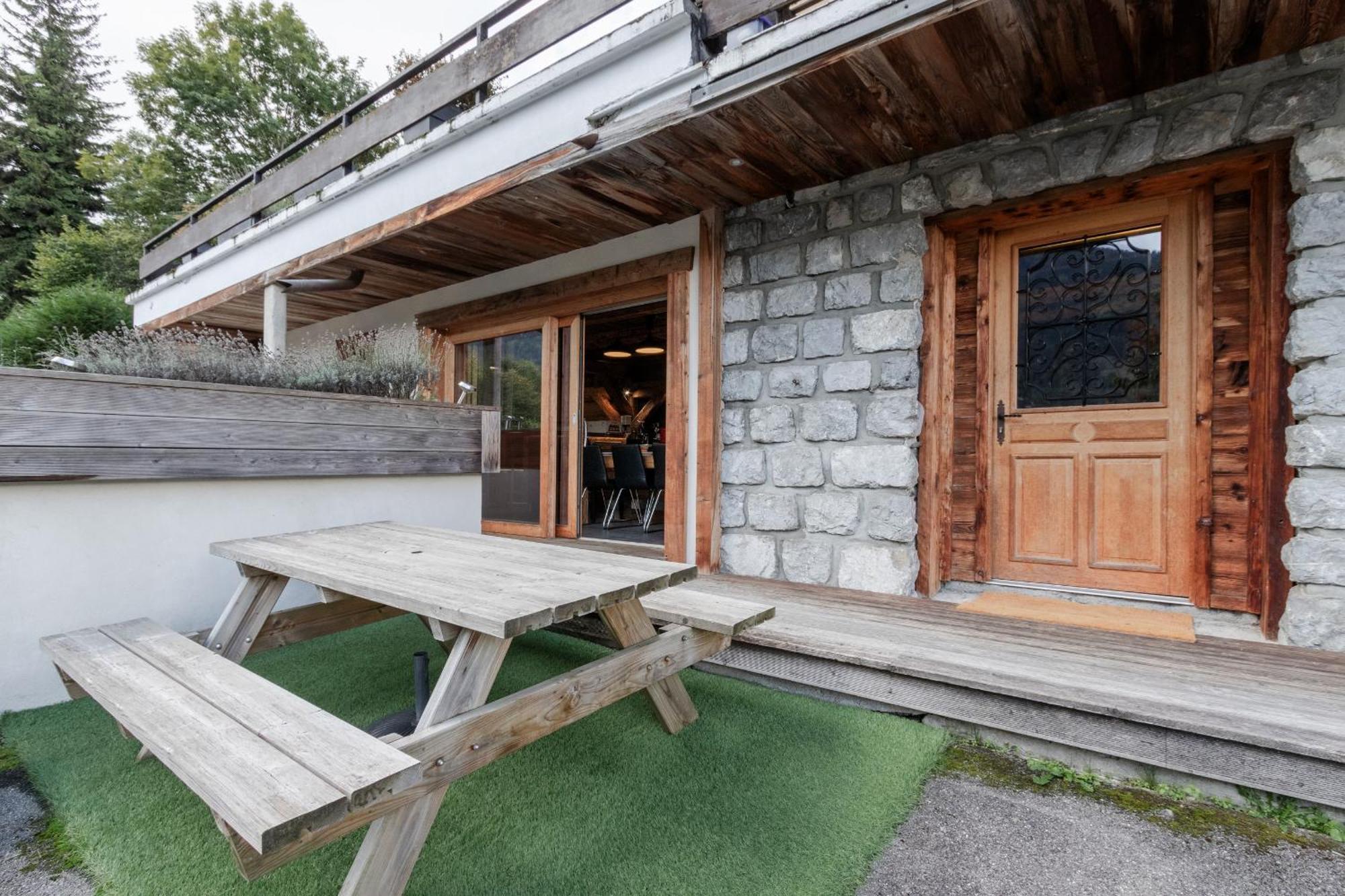 Le Covagnet Apartment แซ็งต์-แฌร์เวส์-เลส์-แบ็งส์ ภายนอก รูปภาพ